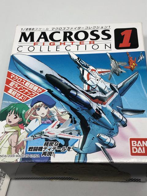 マクロス 1/250スケール マクロスファイターコレクション1 VF-19F < アニメ/コミック/キャラクター  マクロス 1/250スケール マクロスファイターコレクション1 VF-19F < アニメ/コミック/キャラクターの