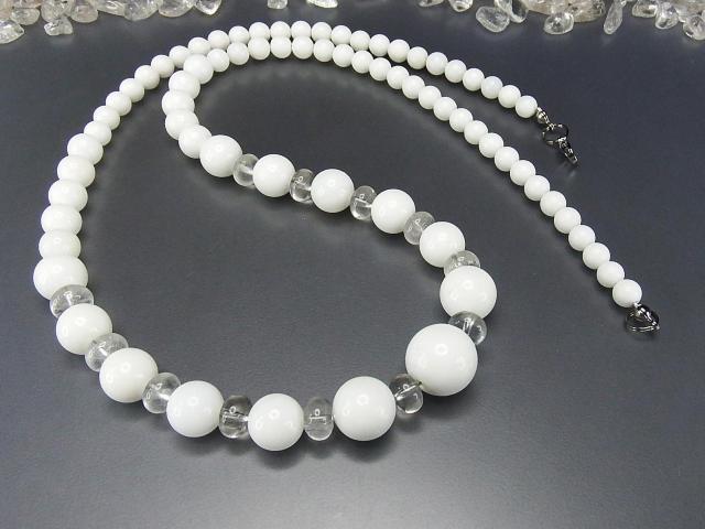 一点物マザーオブパール水晶ボタン天然石ネックレスワイヤー仕上げ < 女性アクセサリー/時計  一点物マザーオブパール水晶ボタン天然石ネックレスワイヤー仕上げ < 女性アクセサリー/時計の