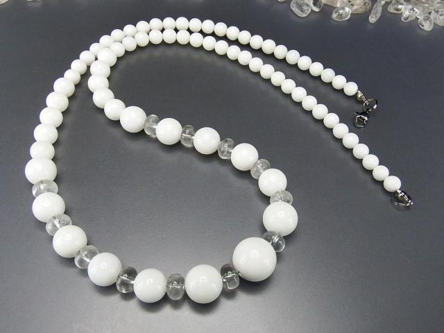 一点物マザーオブパール水晶ボタン天然石ネックレスワイヤー仕上げ < 女性アクセサリー/時計  一点物マザーオブパール水晶ボタン天然石ネックレスワイヤー仕上げ < 女性アクセサリー/時計の