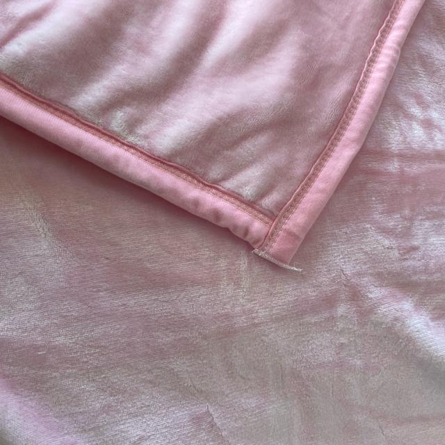 2枚合わせ☆ボリュームマイヤー毛布☆シングルサイズ☆140×200cm☆1.8kg < インテリア/ライフ 2枚合わせ☆ボリュームマイヤー毛布☆シングルサイズ☆140×200cm☆1.8kg < インテリア/ライフの