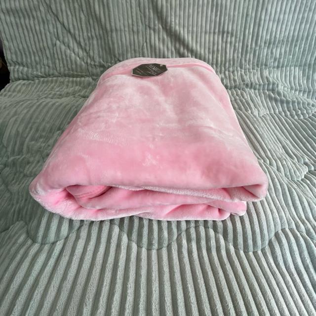 2枚合わせ☆ボリュームマイヤー毛布☆シングルサイズ☆140×200cm☆1.8kg < インテリア/ライフ 2枚合わせ☆ボリュームマイヤー毛布☆シングルサイズ☆140×200cm☆1.8kg < インテリア/ライフの