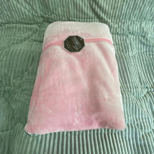 2枚合わせ☆ボリュームマイヤー毛布☆シングルサイズ☆140×200cm☆1.8kg < インテリア/ライフ 2枚合わせ☆ボリュームマイヤー毛布☆シングルサイズ☆140×200cm☆1.8kg < インテリア/ライフの