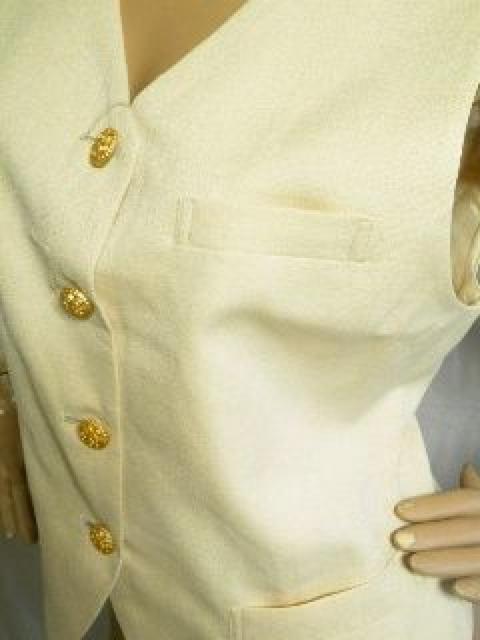 【AMOLLIE/アモリエ】日本製高品質♪オフィス.事務.企業 ベスト < 女性ファッション 【AMOLLIE/アモリエ】日本製高品質♪オフィス.事務.企業 ベスト < 女性ファッションの