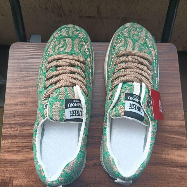 新品 27cm メンズ スニーカー グリーン シューズ 靴 カジュアル < 男性ファッション  新品 27cm メンズ スニーカー グリーン シューズ 靴 カジュアル < 男性ファッションの