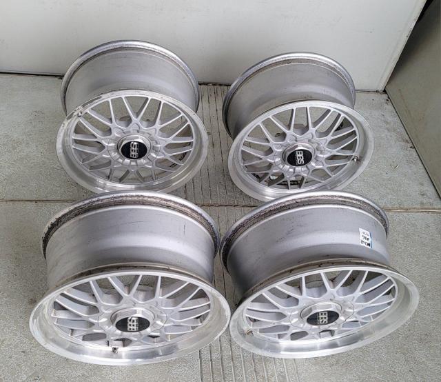 BBS 鍛造 RG136 RG137ホイール17インチPCD114.3 5穴8J 9J+45/+40 ハブ60ホイールのみ4本 < 自動車/バイク BBS 鍛造 RG136 RG137ホイール17インチPCD114.3 5穴8J 9J+45/+40 ハブ60ホイールのみ4本 < 自動車/バイク