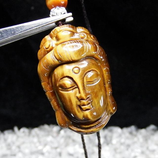 色合い極上タイガーアイ天然石観音菩薩様ペンダントトップ紐ネックレス < 女性アクセサリー/時計  色合い極上タイガーアイ天然石観音菩薩様ペンダントトップ紐ネックレス < 女性アクセサリー/時計の