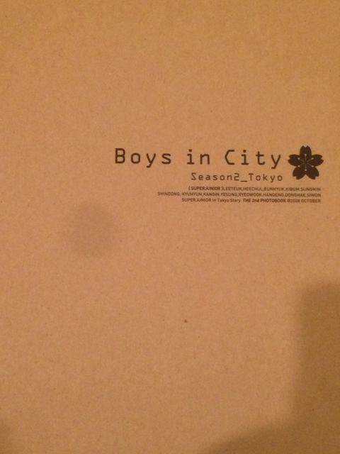 激安!激レア!☆SUPER JUNIOR/Boys in City☆写真集+DVD☆美品☆ < タレントグッズ 激安!激レア!☆SUPER JUNIOR/Boys in City☆写真集+DVD☆美品☆ < タレントグッズの