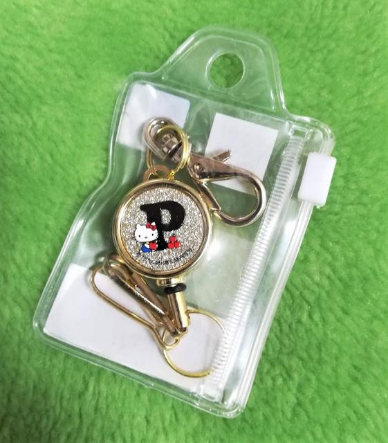 キティ★イニシャル★P★リールキーホルダー★金★サンリオ★ < 女性ファッション  キティ★イニシャル★P★リールキーホルダー★金★サンリオ★  < 女性ファッションの