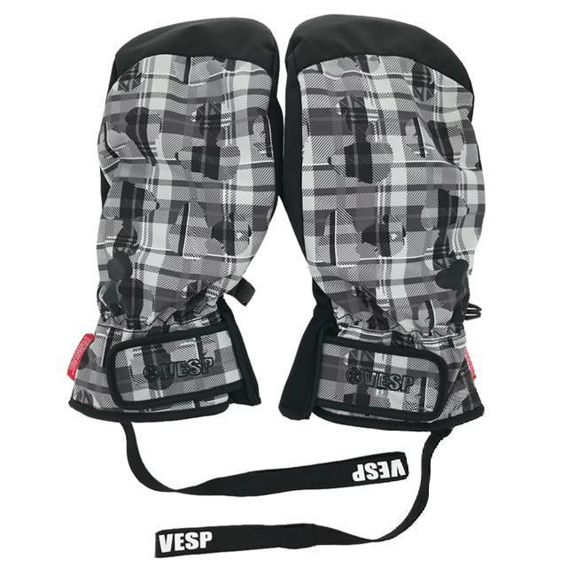 SNOOPYスポーツスヌーピーコラボVESPベスプグローブミトン男女兼用防水防寒手袋自転車黒グレー < 女性ファッション SNOOPYスポーツスヌーピーコラボVESPベスプグローブミトン男女兼用防水防寒手袋自転車黒グレー < 女性ファッションの