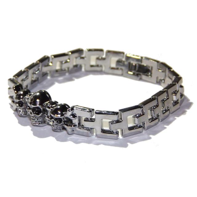 3連 スカル ガイコツ 骸骨 がいこつ ブレスレット メンズ < 男性アクセサリー/時計 3連 スカル ガイコツ 骸骨 がいこつ ブレスレット メンズ < 男性アクセサリー/時計の