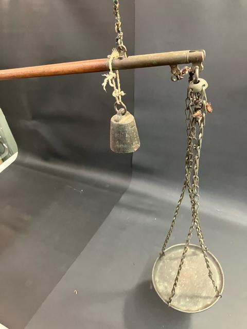 レトロ 天秤計り 吊秤 幅約52cm 文鎮 文鎮秤 天秤 < ホビー  レトロ 天秤計り 吊秤 幅約52cm 文鎮 文鎮秤 天秤 < ホビーの