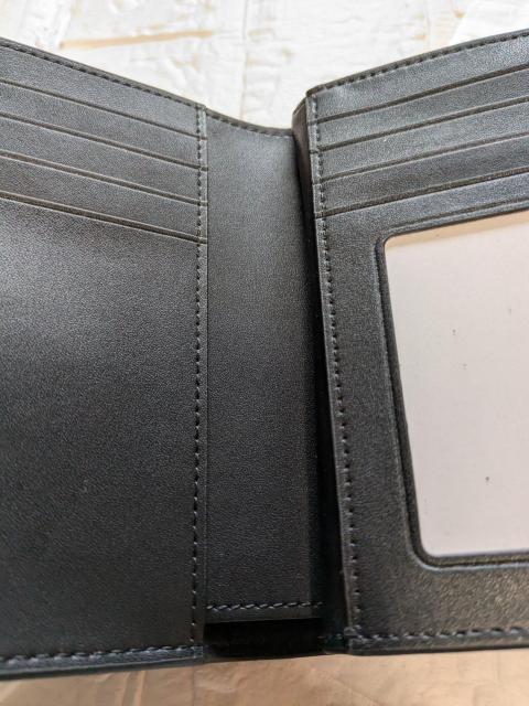 COACH��܂���z�V�O�l�`���[���{����