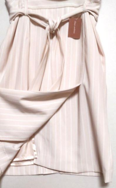 新品タグ付 ドゥアルシーヴ Doux archives タイトスリットミニスカート 前後スリット < ブランド 新品タグ付 ドゥアルシーヴ Doux archives タイトスリットミニスカート 前後スリット < ブランドの