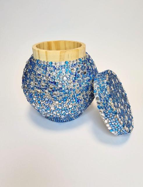 (33) ペット 骨壺 ラインストーン ブルーmix < ペット/手芸/園芸 (33) ペット 骨壺 ラインストーン ブルーmix < ペット/手芸/園芸の