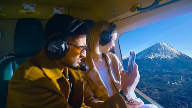 �y���i��R�[�X�z�@�����̏o �~ �w���R�v�^�[ [2026�N1��1��]