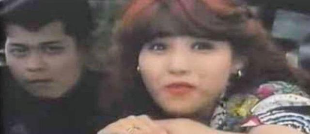 �V���R�^���u�MDVD �� CD/DVD/�r�f�I�� 