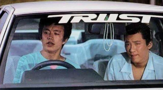 �V���R�^���u�MDVD �� CD/DVD/�r�f�I�� 