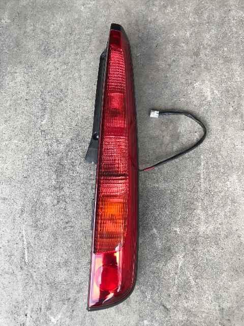 美品!L900SムーブRS!純正テールランプ運転席側 < 自動車/バイク 美品!L900SムーブRS!純正テールランプ運転席側 < 自動車/バイク