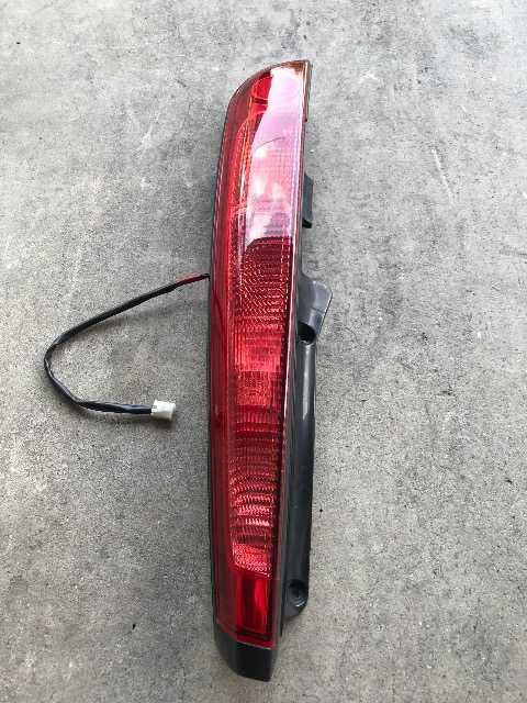 美品!L900SムーブRS!純正テールランプ運転席側 < 自動車/バイク 美品!L900SムーブRS!純正テールランプ運転席側 < 自動車/バイク
