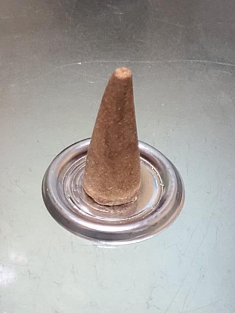 送料無料/薄くて軽いお香立てシルバー < インテリア/ライフ  送料無料/薄くて軽いお香立てシルバー < インテリア/ライフの