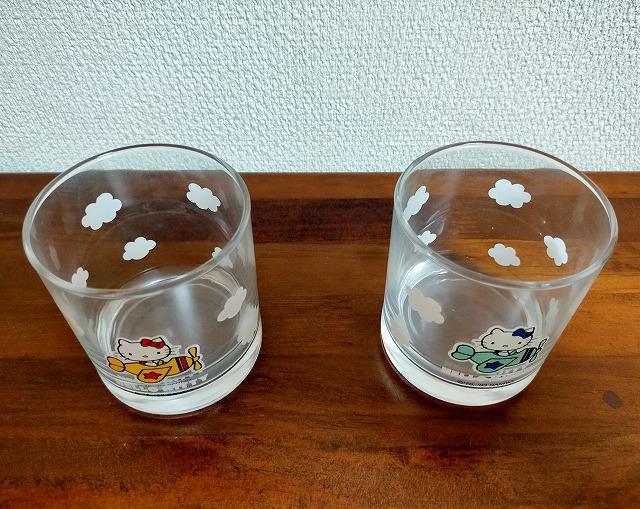 ★ハローキティ サンリオ ペアグラス 昭和レトロ 中古品 < ホビー  ★ハローキティ サンリオ ペアグラス 昭和レトロ 中古品 < ホビーの