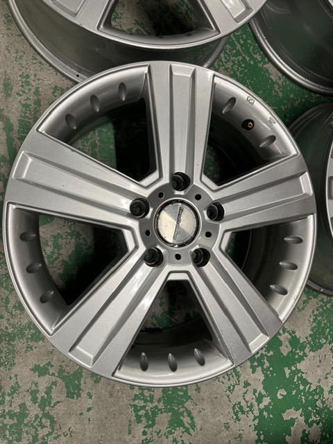 7071902)メルセデスベンツGクラスゲレンデヴァーゲン取り外し18インチ社外アルミホイール4本セットPCD130-5H送料無料 < 自動車/バイク 7071902)メルセデスベンツGクラスゲレンデヴァーゲン取り外し18インチ社外アルミホイール4本セットPCD130-5H送料無料 < 自動車/バイク