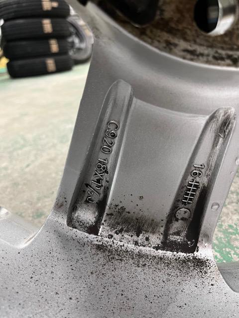 7071902)メルセデスベンツGクラスゲレンデヴァーゲン取り外し18インチ社外アルミホイール4本セットPCD130-5H送料無料 < 自動車/バイク 7071902)メルセデスベンツGクラスゲレンデヴァーゲン取り外し18インチ社外アルミホイール4本セットPCD130-5H送料無料 < 自動車/バイク