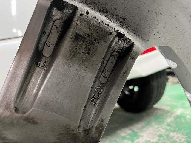 7071902)メルセデスベンツGクラスゲレンデヴァーゲン取り外し18インチ社外アルミホイール4本セットPCD130-5H送料無料 < 自動車/バイク 7071902)メルセデスベンツGクラスゲレンデヴァーゲン取り外し18インチ社外アルミホイール4本セットPCD130-5H送料無料 < 自動車/バイク