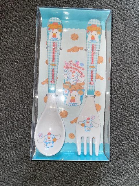 ♯-新品♯からあげクン × サンリオキャラクターズ  カトラリーセット  シナモロール   スプーン フォーク < アニメ/コミック/キャラクター  ♯-新品♯からあげクン × サンリオキャラクターズ  カトラリーセット  シナモロール   スプーン フォーク  < アニメ/コミック/キャラクターの