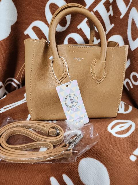 Vi^OtD.KELLY~jV_[obNyLz   t@bV 