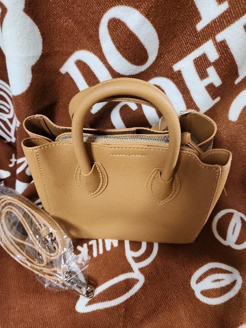 Vi^OtD.KELLY~jV_[obNyLz  t@bV 