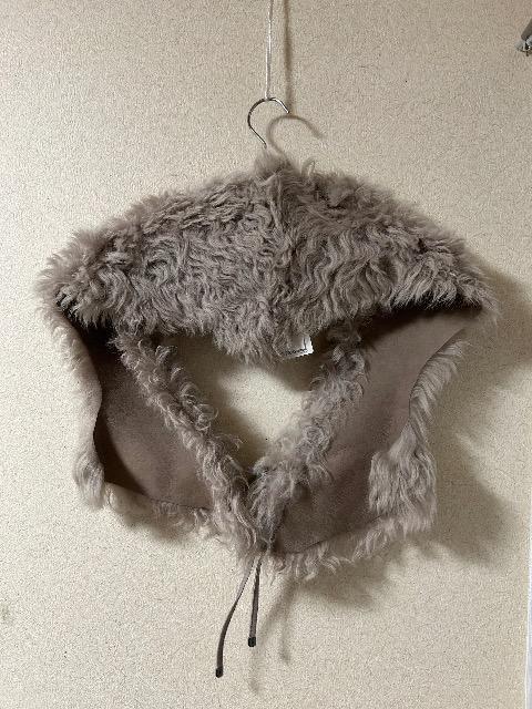 4.1万新品タグ付きROPE★羊毛皮+天然皮革ひも・イギリス製ティペット < ブランド 4.1万新品タグ付きROPE★羊毛皮+天然皮革ひも・イギリス製ティペット < ブランドの