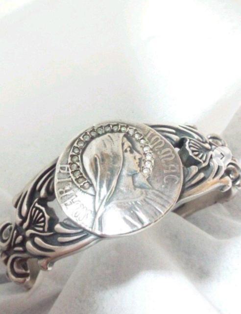 d65OIZCcySAINTSzVo[925 }A RC oO   jANZT[/v 