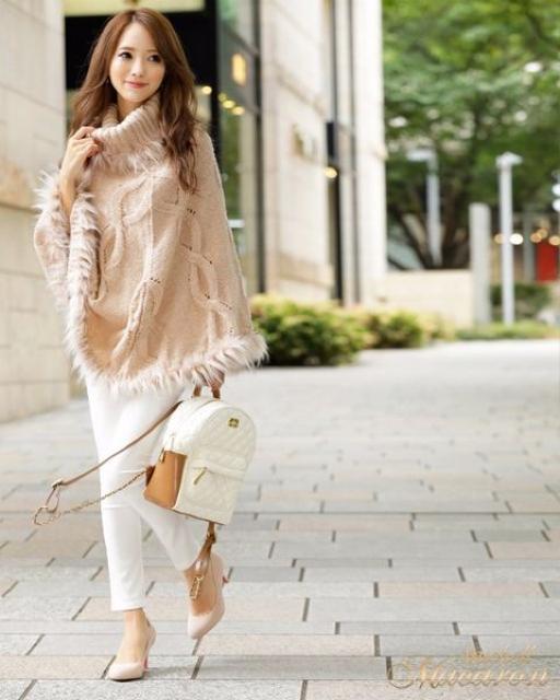 激レア☆MichellMacaron☆タートルネックニットポンチョ☆ベージュ☆S☆新品 < ブランド  激レア☆MichellMacaron☆タートルネックニットポンチョ☆ベージュ☆S☆新品 < ブランドの