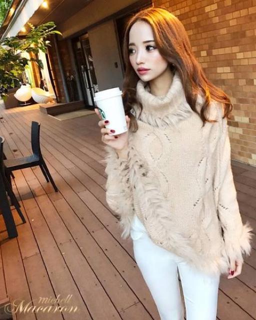 激レア☆MichellMacaron☆タートルネックニットポンチョ☆ベージュ☆S☆新品 < ブランド  激レア☆MichellMacaron☆タートルネックニットポンチョ☆ベージュ☆S☆新品 < ブランドの