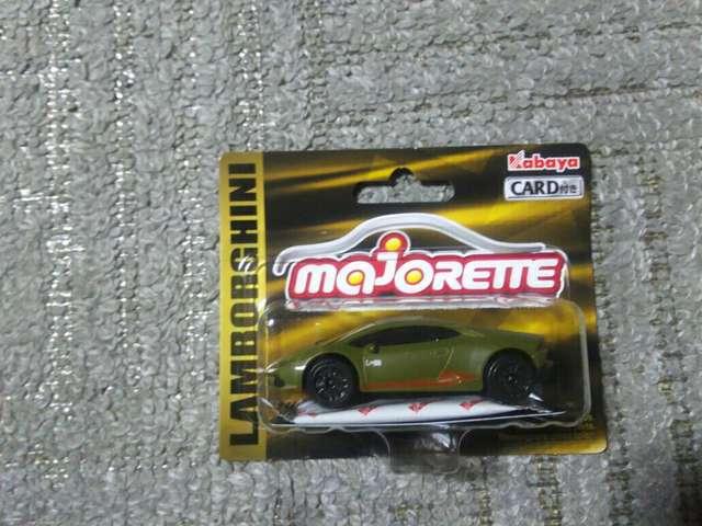 �J�o�� �}�W�����b�g �����{���M�[�j �E���J�� ���J�� �J�[�L  �� �z�r�[�� 