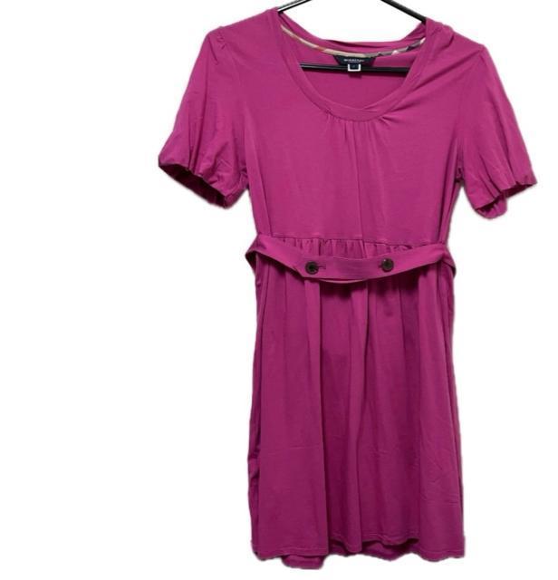 BURBERRY(バーバリー) ベルト付き 半袖 クルーネック ミニワンピース < 女性ファッション BURBERRY(バーバリー) ベルト付き 半袖 クルーネック ミニワンピース < 女性ファッションの