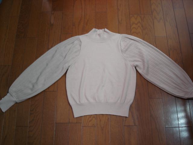 ★クイーンズコート 袖プリーツデザインウール混ニット★着用1・2度!超激安! < ブランド ★クイーンズコート 袖プリーツデザインウール混ニット★着用1・2度!超激安! < ブランドの