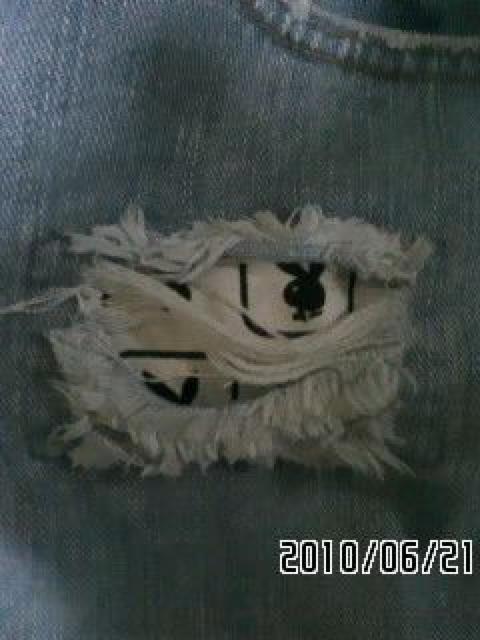 PLAYBOY・生地重ね風デザインダメージデニムスカート < ブランド PLAYBOY・生地重ね風デザインダメージデニムスカート < ブランドの