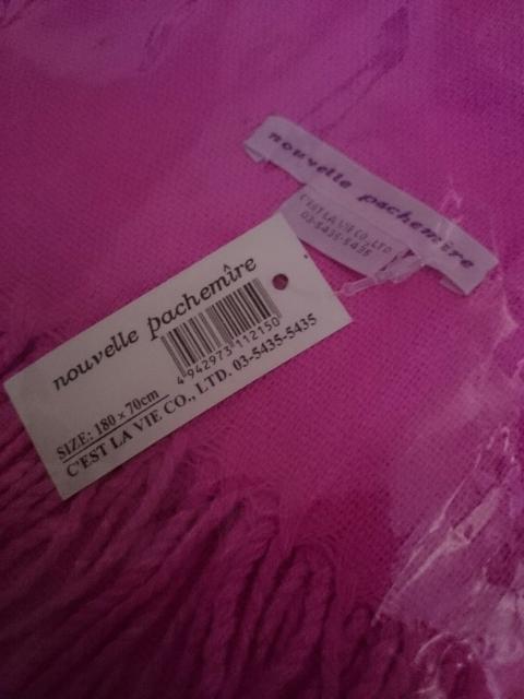 新品タグ付き☆nouvelle pachemire★ストール☆ピンク系★未開封☆ < 女性ファッション 新品タグ付き☆nouvelle pachemire★ストール☆ピンク系★未開封☆ < 女性ファッションの