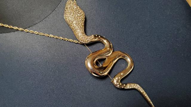 正規 限定 Dior ラグジュアリー スネークブローチ ゴールド×パヴェストーン 蛇 12cm エクストララージXL ネックレス○ < ブランド  正規 限定 Dior ラグジュアリー スネークブローチ ゴールド×パヴェストーン 蛇 12cm エクストララージXL ネックレス○ < ブランドの