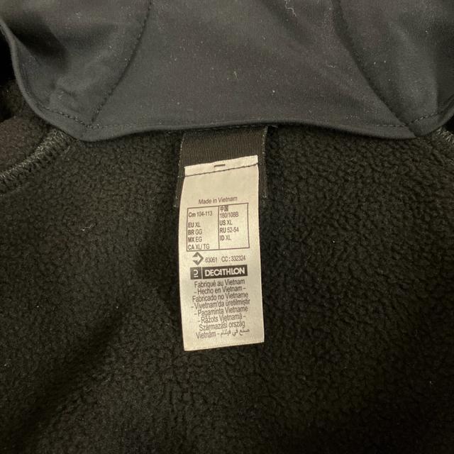即決 QUECHUA ジャケット XL < 男性ファッション  即決 QUECHUA ジャケット XL < 男性ファッションの