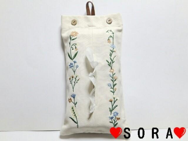 【salut!/サリュ】和風 ナチュラル♪ウッドボタン付き 壁掛けOK!花柄刺繍ティッシュボックスカバー < インテリア/ライフ 【salut!/サリュ】和風 ナチュラル♪ウッドボタン付き 壁掛けOK!花柄刺繍ティッシュボックスカバー < インテリア/ライフの