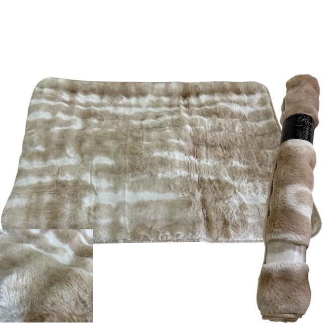 プレミアムファー☆ミニラグ☆90×130☆超なめらか高級ムートンタッチ☆BE < インテリア/ライフ プレミアムファー☆ミニラグ☆90×130☆超なめらか高級ムートンタッチ☆BE < インテリア/ライフの