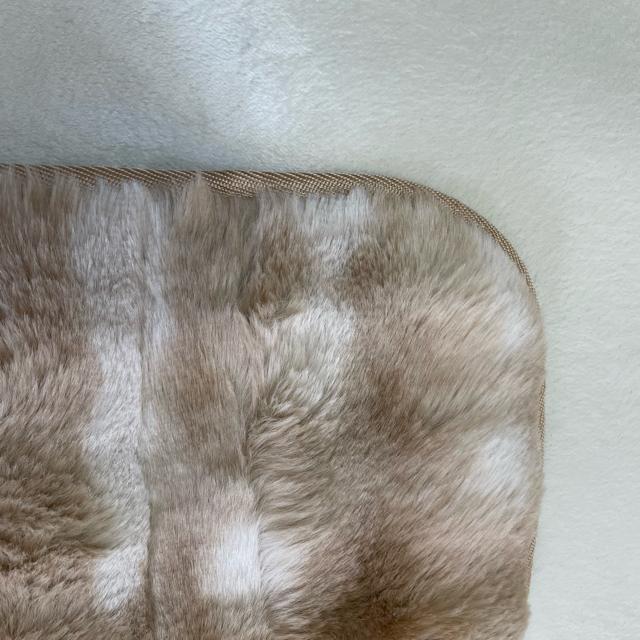 プレミアムファー☆ミニラグ☆90×130☆超なめらか高級ムートンタッチ☆BE < インテリア/ライフ プレミアムファー☆ミニラグ☆90×130☆超なめらか高級ムートンタッチ☆BE < インテリア/ライフの