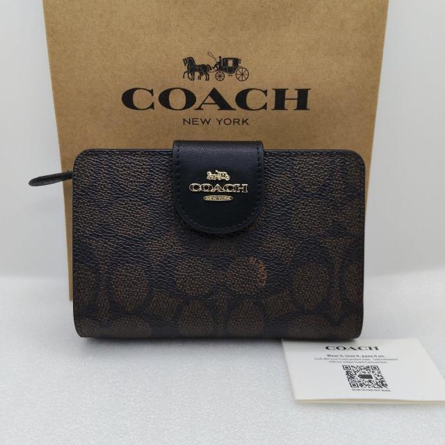 �V�iCOACH�@�R�[�` ��܂���z �V�O�l�`���[ �R�[�e�b�h �L�����o�X �~�f�B�A�� �R�[�i�[ �W�b�v �E�H���b�g  �� �u�����h�� 