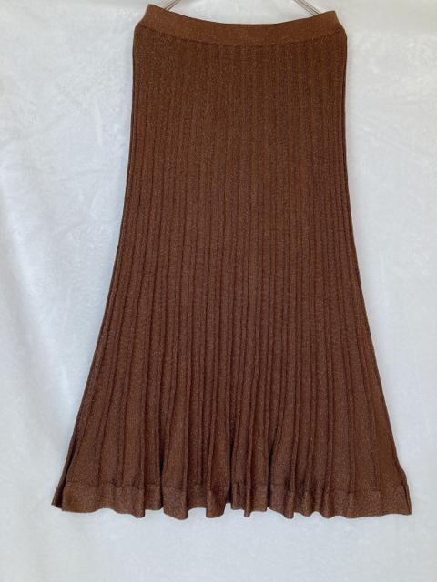 ROPE ロペ リブニット 銀糸入り ロングスカート ウエストゴム 36(S) N2m < ブランド  ROPE ロペ リブニット 銀糸入り ロングスカート ウエストゴム 36(S) N2m  < ブランドの