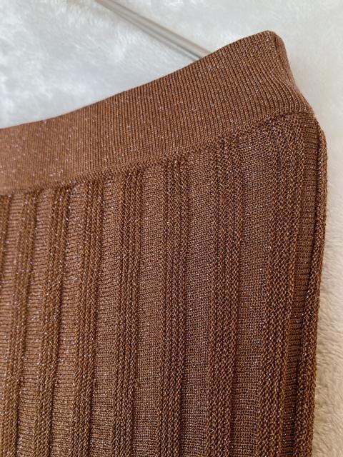 ROPE ロペ リブニット 銀糸入り ロングスカート ウエストゴム 36(S) N2m < ブランド  ROPE ロペ リブニット 銀糸入り ロングスカート ウエストゴム 36(S) N2m < ブランドの