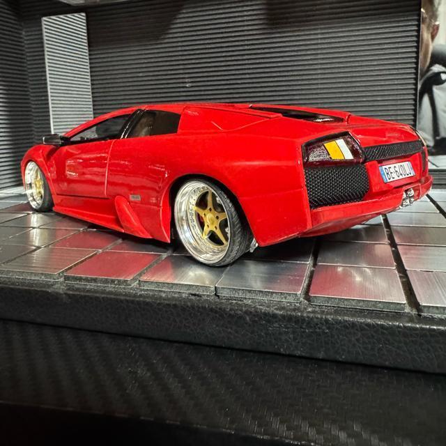Bburago 1/18 ランボルギーニ ムルシエラゴ(カスタム仕様)レッド < ホビー  Bburago 1/18 ランボルギーニ ムルシエラゴ(カスタム仕様)レッド < ホビーの