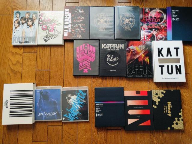 KAT-TUN 赤西仁 LIVE ライブ DVD Blu-ray 16枚 セット < タレントグッズ  KAT-TUN 赤西仁 LIVE ライブ DVD Blu-ray 16枚 セット  < タレントグッズの